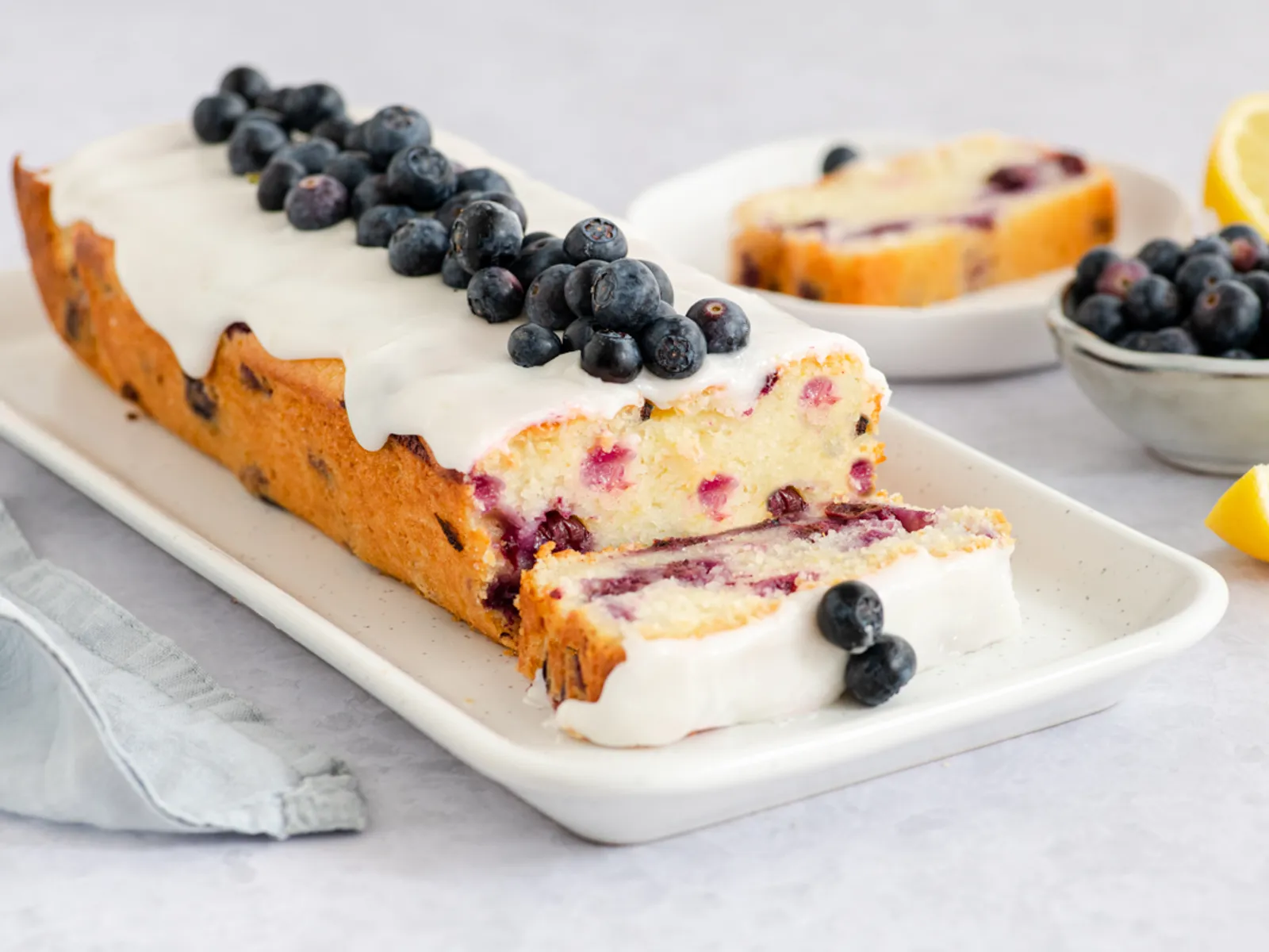 Kolač od limuna i borovnica, bez jaja
