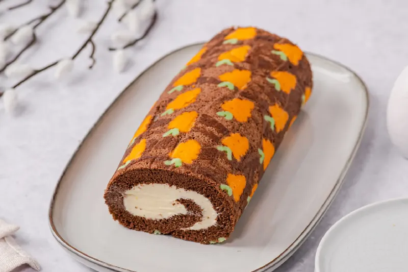 Kremasta rolada s mrkvicama