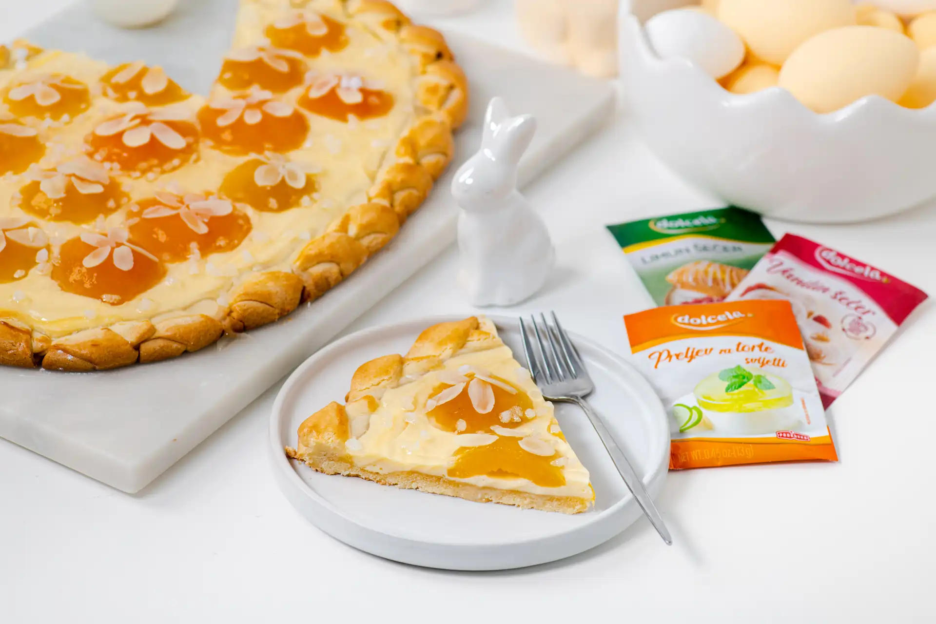 Tart pisanica s marelicama i sirom