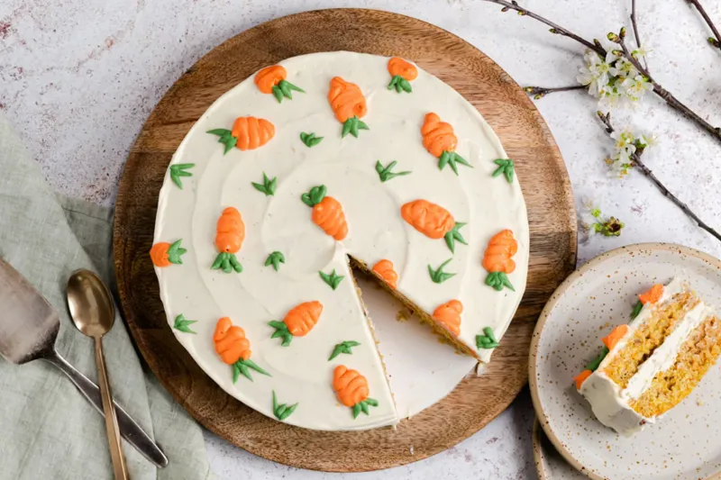 Torta od kokosa, lješnjaka i mrkve